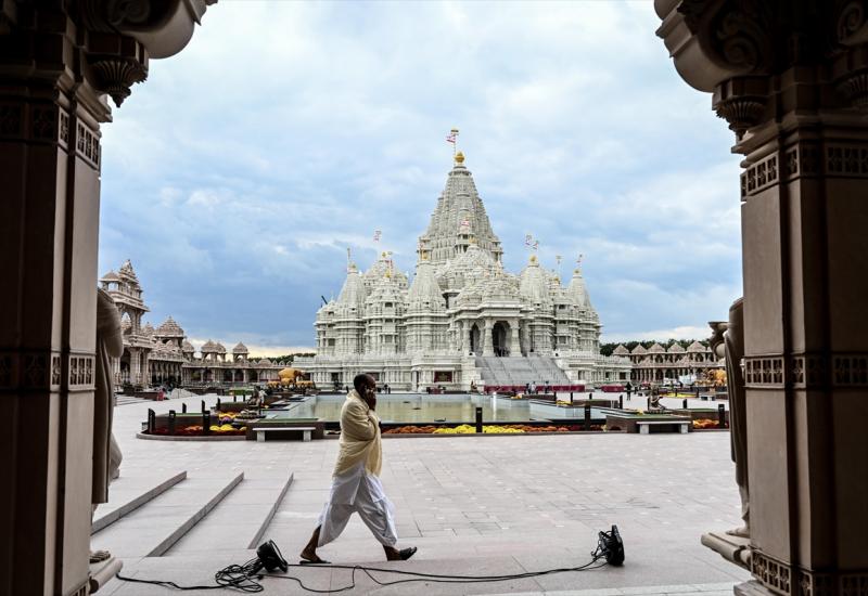 Najveći hinduistički hram na svijetu izvan Indije - Najveći američki hinduistički hram završen nakon 12 godina